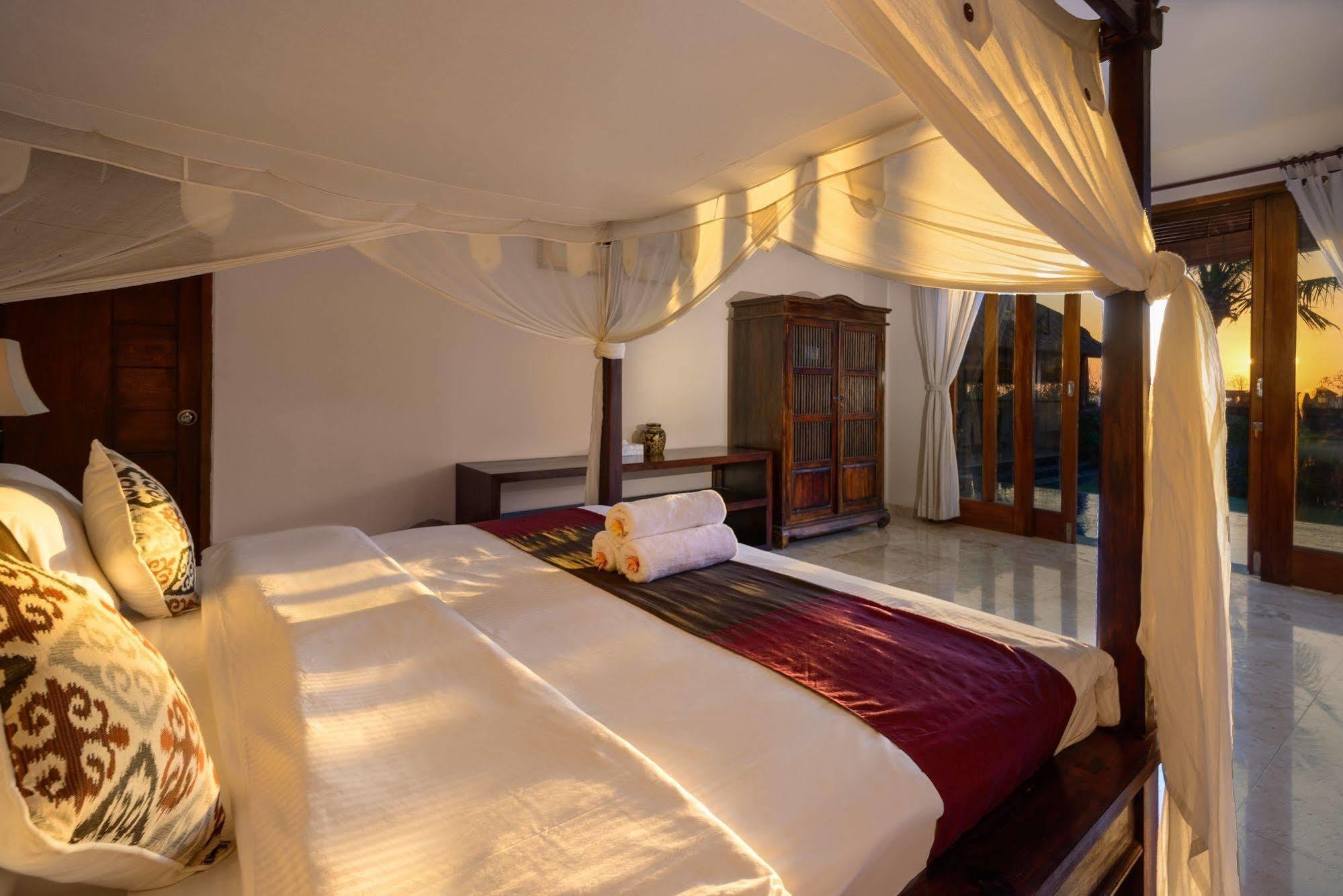 Adinda Balangan Beach Villa Jimbaran Exterior foto